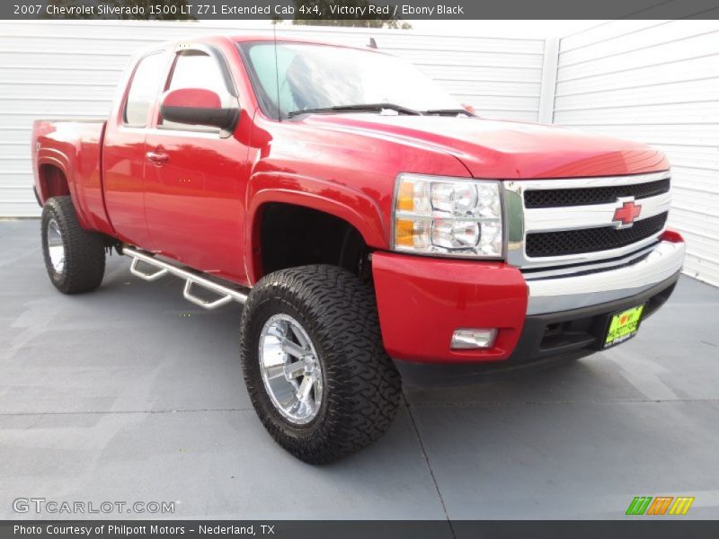 Victory Red / Ebony Black 2007 Chevrolet Silverado 1500 LT Z71 Extended Cab 4x4