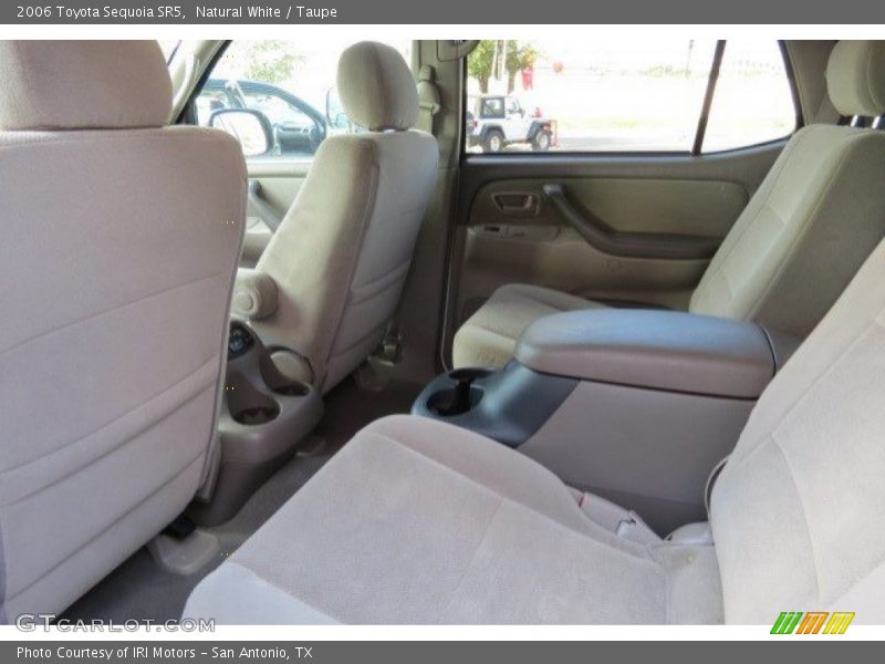 Natural White / Taupe 2006 Toyota Sequoia SR5
