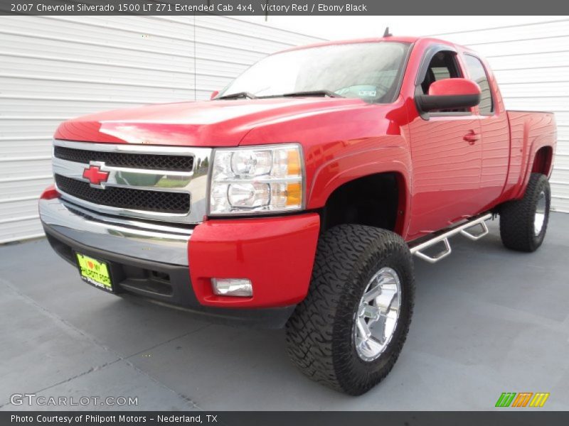 Victory Red / Ebony Black 2007 Chevrolet Silverado 1500 LT Z71 Extended Cab 4x4