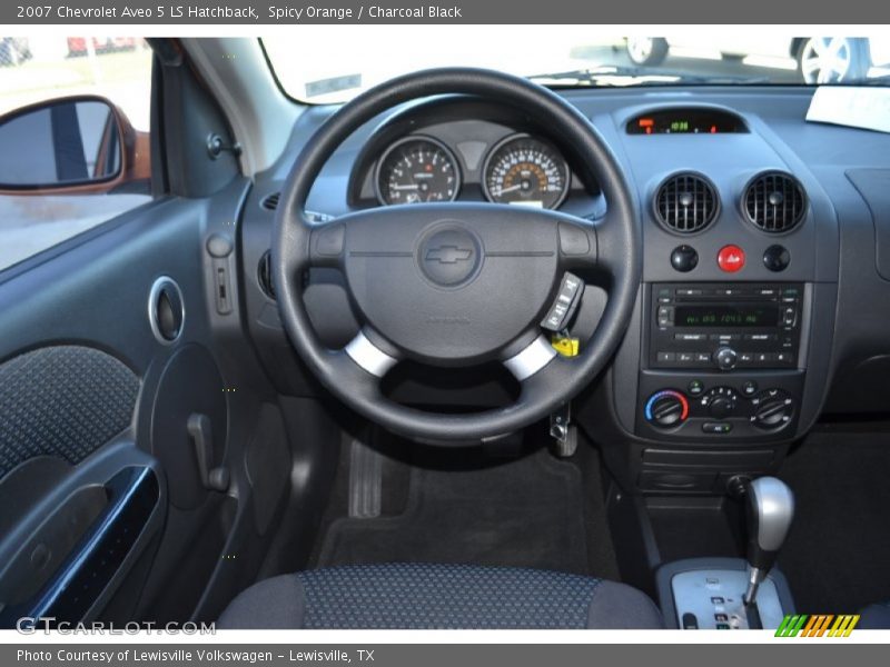 Dashboard of 2007 Aveo 5 LS Hatchback