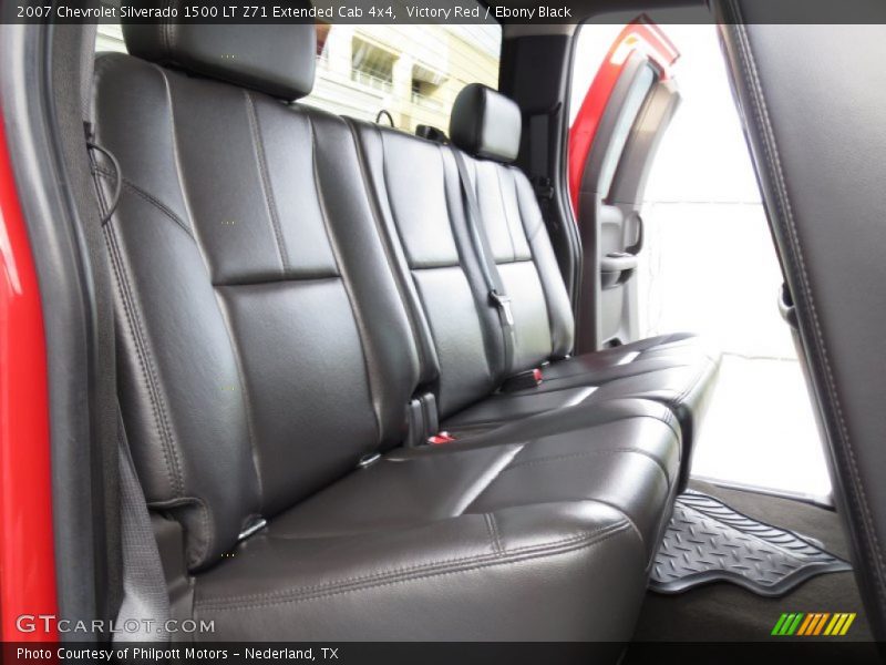 Victory Red / Ebony Black 2007 Chevrolet Silverado 1500 LT Z71 Extended Cab 4x4