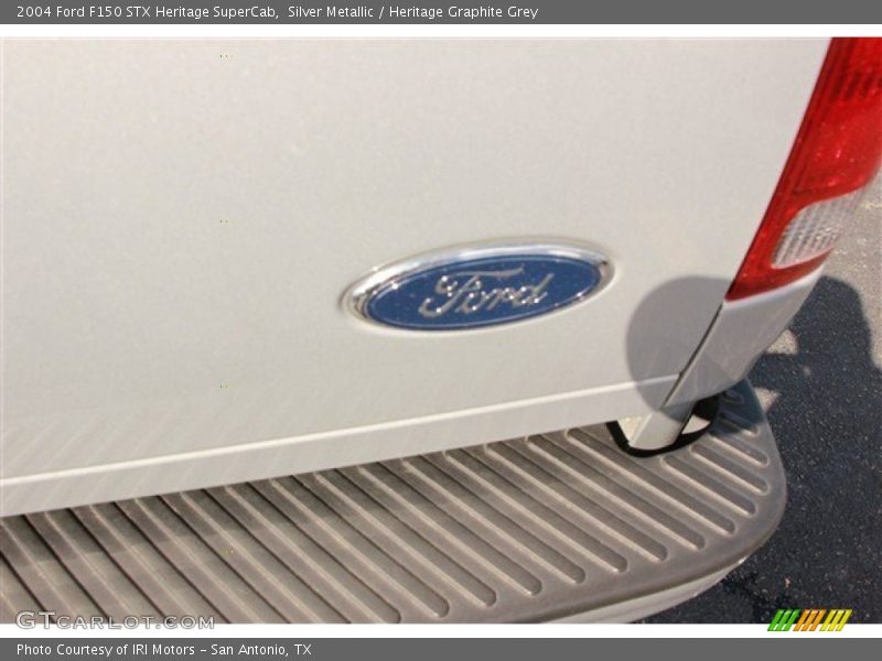 Silver Metallic / Heritage Graphite Grey 2004 Ford F150 STX Heritage SuperCab