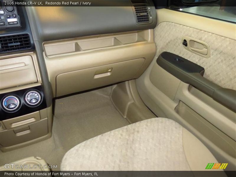 Redondo Red Pearl / Ivory 2006 Honda CR-V LX