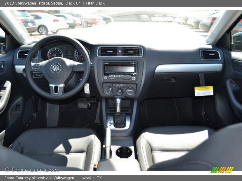 Black Uni / Titan Black 2013 Volkswagen Jetta SE Sedan