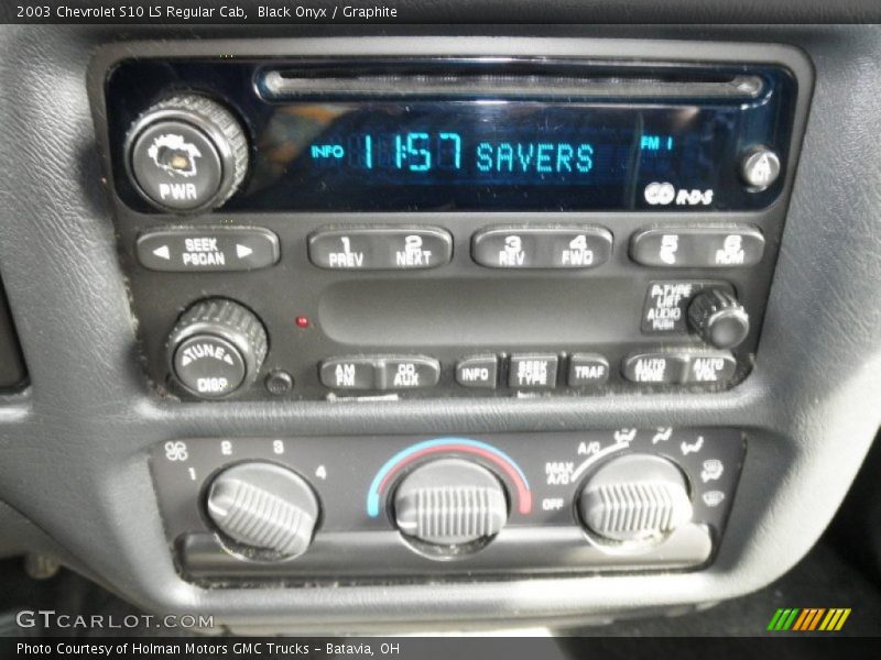 Black Onyx / Graphite 2003 Chevrolet S10 LS Regular Cab