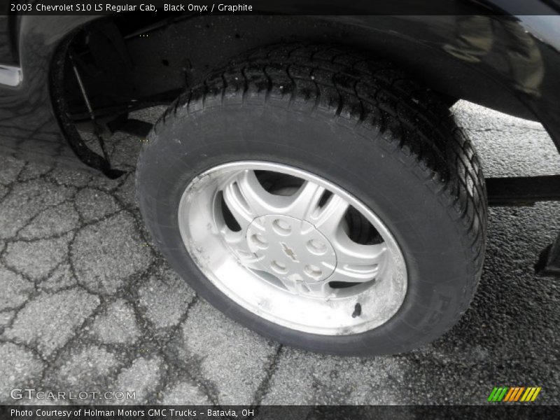 Black Onyx / Graphite 2003 Chevrolet S10 LS Regular Cab