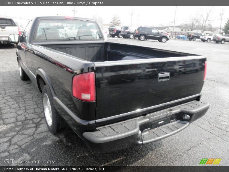 Black Onyx / Graphite 2003 Chevrolet S10 LS Regular Cab