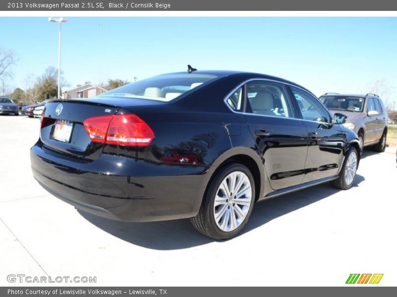 Black / Cornsilk Beige 2013 Volkswagen Passat 2.5L SE