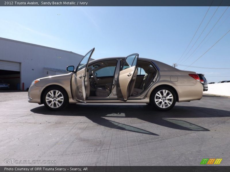 Sandy Beach Metallic / Ivory 2012 Toyota Avalon
