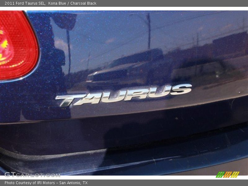 Kona Blue / Charcoal Black 2011 Ford Taurus SEL