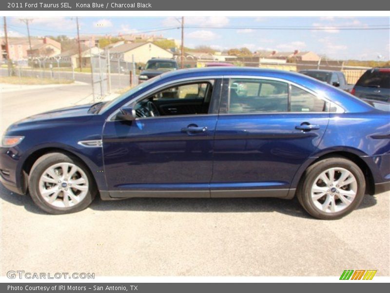 Kona Blue / Charcoal Black 2011 Ford Taurus SEL