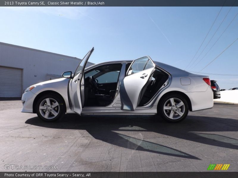 Classic Silver Metallic / Black/Ash 2013 Toyota Camry SE