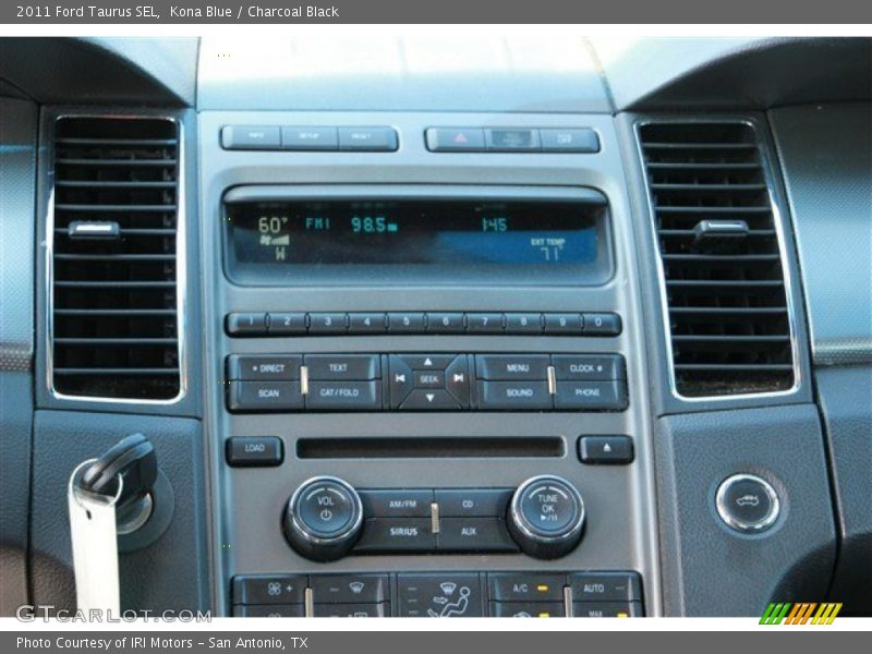 Kona Blue / Charcoal Black 2011 Ford Taurus SEL