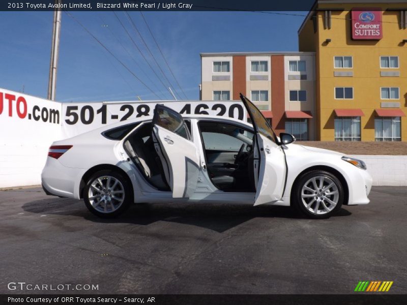 Blizzard White Pearl / Light Gray 2013 Toyota Avalon Limited