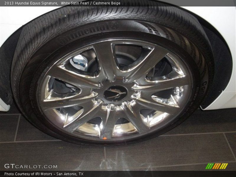 White Satin Pearl / Cashmere Beige 2013 Hyundai Equus Signature