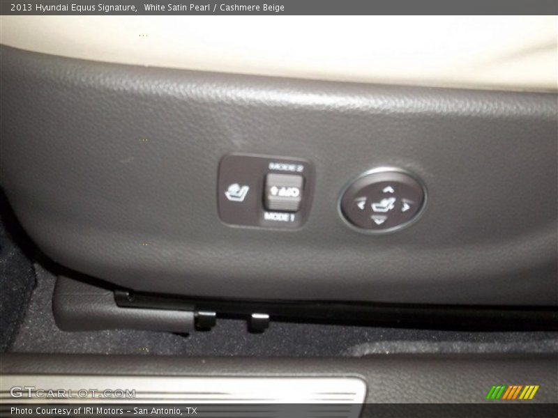 White Satin Pearl / Cashmere Beige 2013 Hyundai Equus Signature