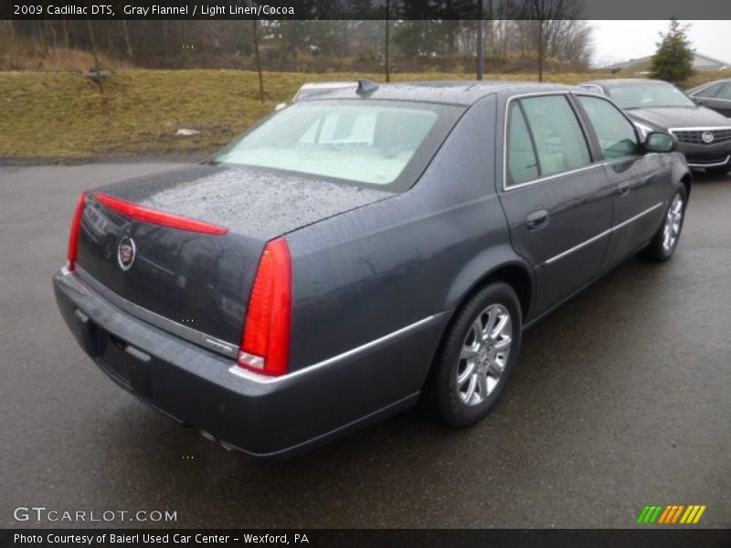 Gray Flannel / Light Linen/Cocoa 2009 Cadillac DTS