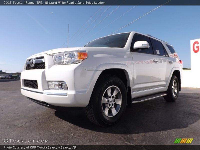 Blizzard White Pearl / Sand Beige Leather 2013 Toyota 4Runner SR5