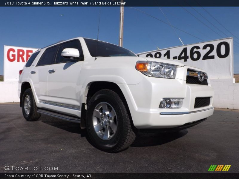 Blizzard White Pearl / Sand Beige Leather 2013 Toyota 4Runner SR5