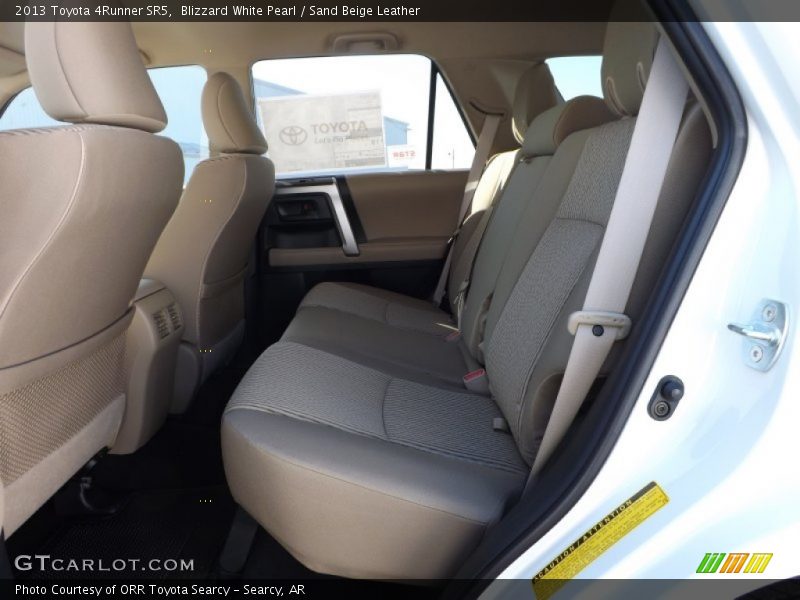 Blizzard White Pearl / Sand Beige Leather 2013 Toyota 4Runner SR5