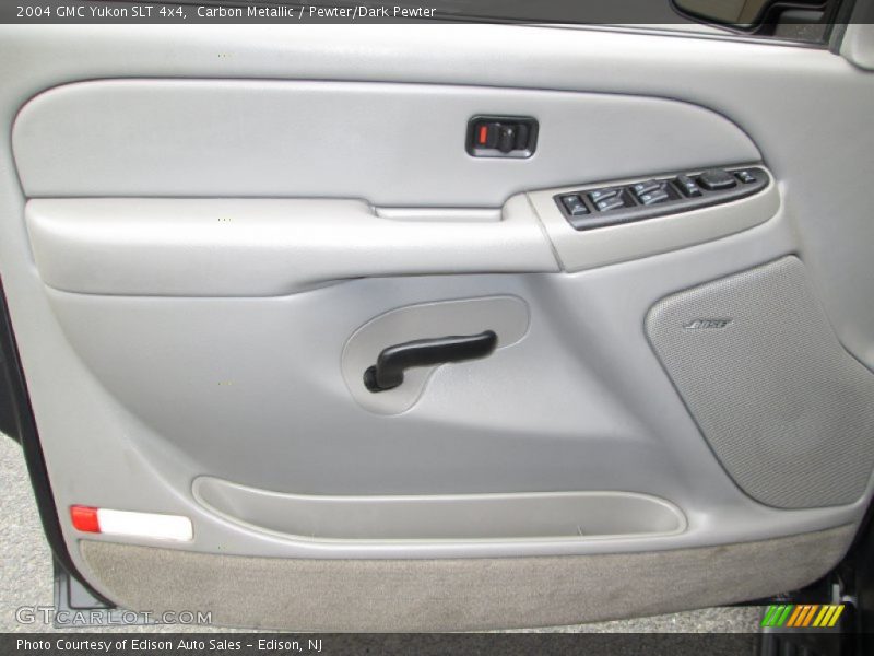 Door Panel of 2004 Yukon SLT 4x4
