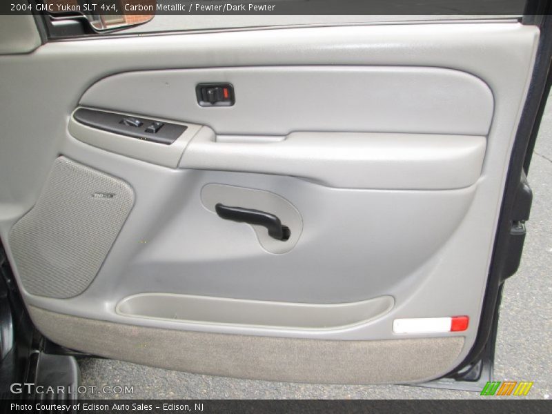 Door Panel of 2004 Yukon SLT 4x4