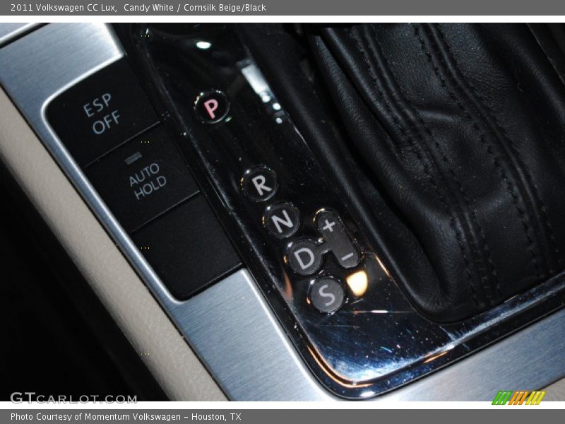 Candy White / Cornsilk Beige/Black 2011 Volkswagen CC Lux