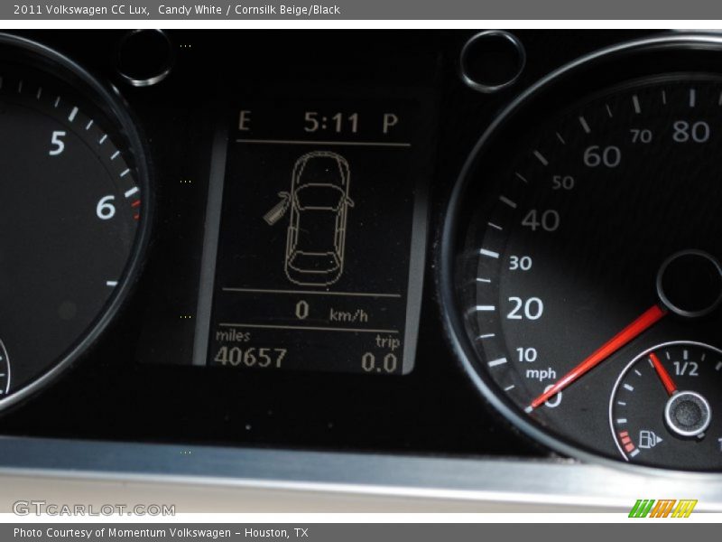 Candy White / Cornsilk Beige/Black 2011 Volkswagen CC Lux