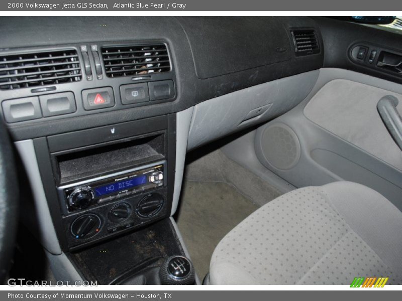 Atlantic Blue Pearl / Gray 2000 Volkswagen Jetta GLS Sedan