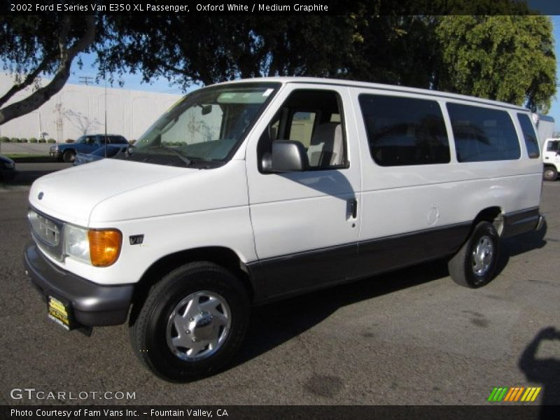 Oxford White / Medium Graphite 2002 Ford E Series Van E350 XL Passenger