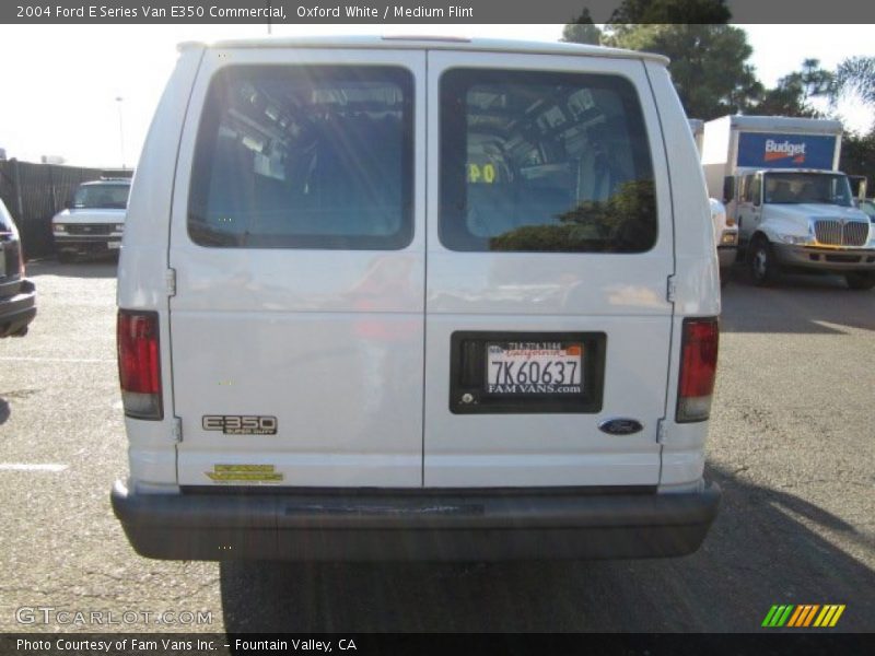 Oxford White / Medium Flint 2004 Ford E Series Van E350 Commercial
