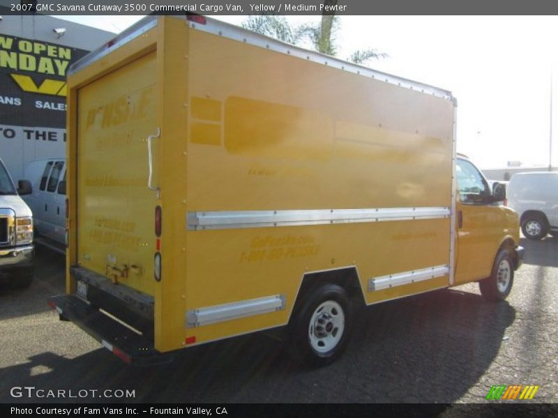 Yellow / Medium Pewter 2007 GMC Savana Cutaway 3500 Commercial Cargo Van