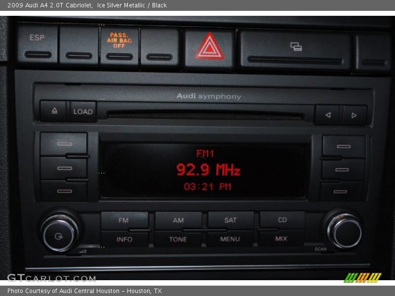Ice Silver Metallic / Black 2009 Audi A4 2.0T Cabriolet