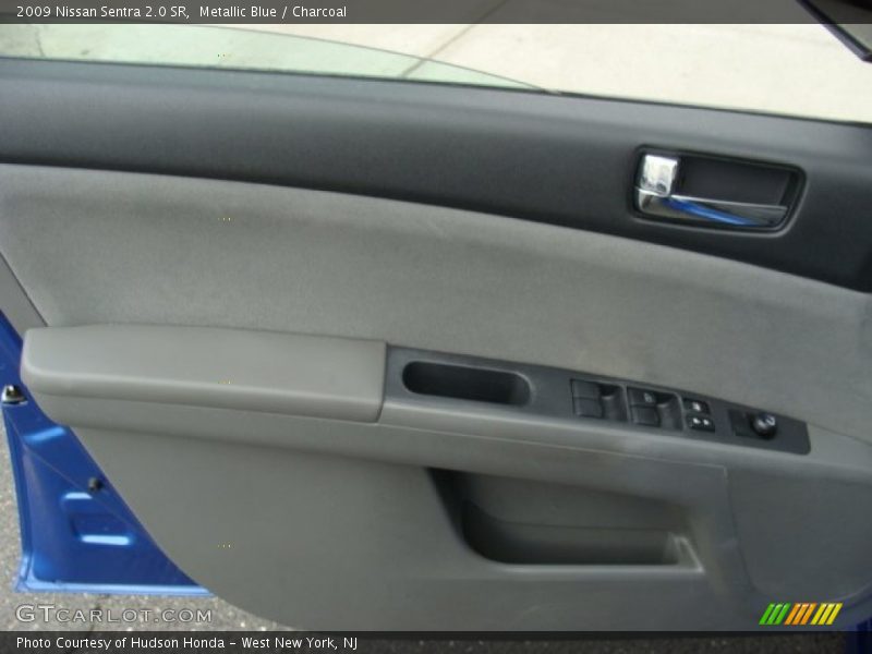 Metallic Blue / Charcoal 2009 Nissan Sentra 2.0 SR