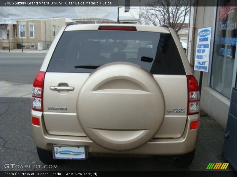 Clear Beige Metallic / Beige 2006 Suzuki Grand Vitara Luxury