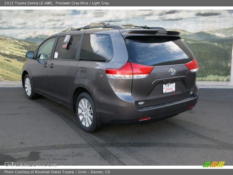 Predawn Gray Mica / Light Gray 2013 Toyota Sienna LE AWD
