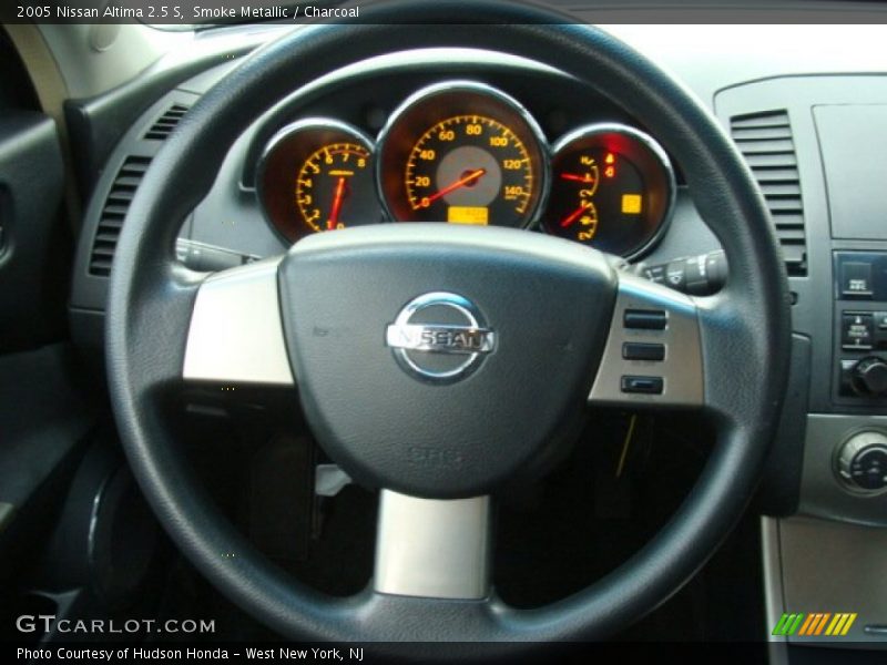 Smoke Metallic / Charcoal 2005 Nissan Altima 2.5 S