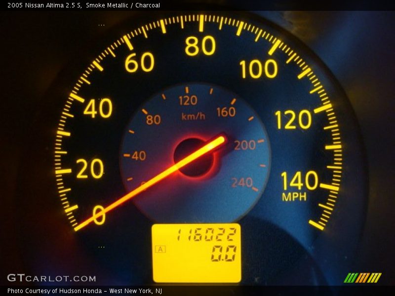 Smoke Metallic / Charcoal 2005 Nissan Altima 2.5 S