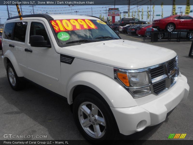 Stone White / Dark Khaki/Medium Khaki 2007 Dodge Nitro SLT