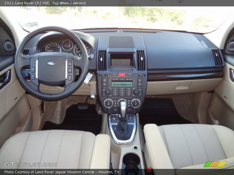 Fuji White / Almond 2011 Land Rover LR2 HSE