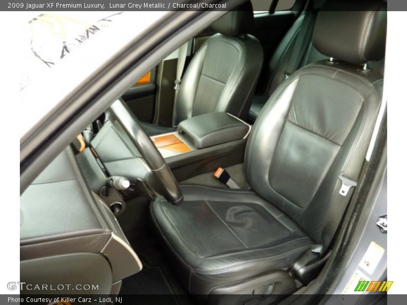 Lunar Grey Metallic / Charcoal/Charcoal 2009 Jaguar XF Premium Luxury