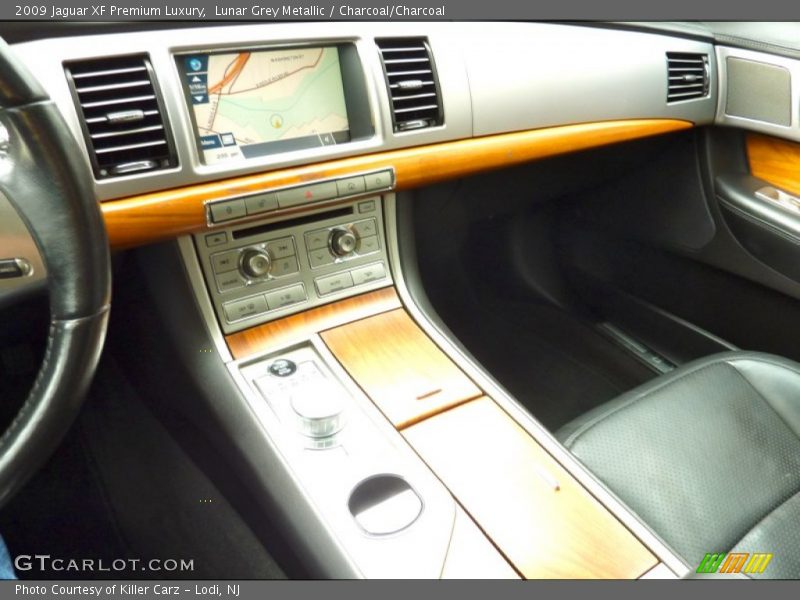 Lunar Grey Metallic / Charcoal/Charcoal 2009 Jaguar XF Premium Luxury