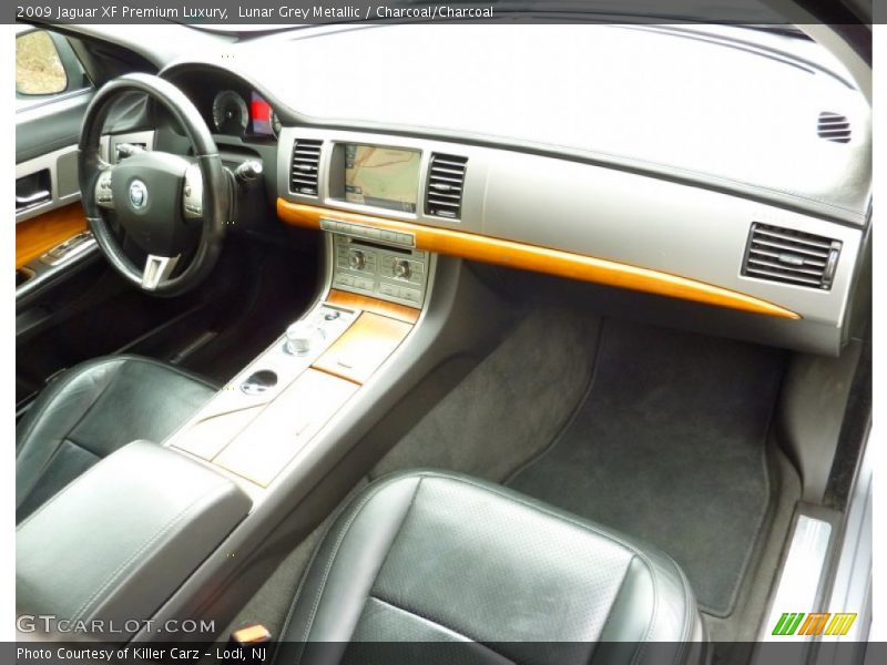 Lunar Grey Metallic / Charcoal/Charcoal 2009 Jaguar XF Premium Luxury