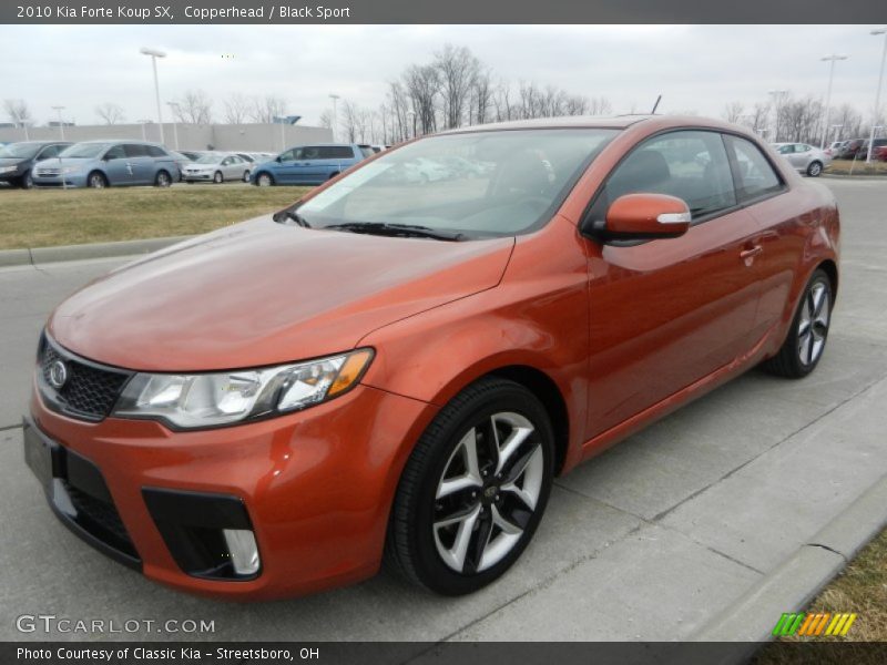 Front 3/4 View of 2010 Forte Koup SX