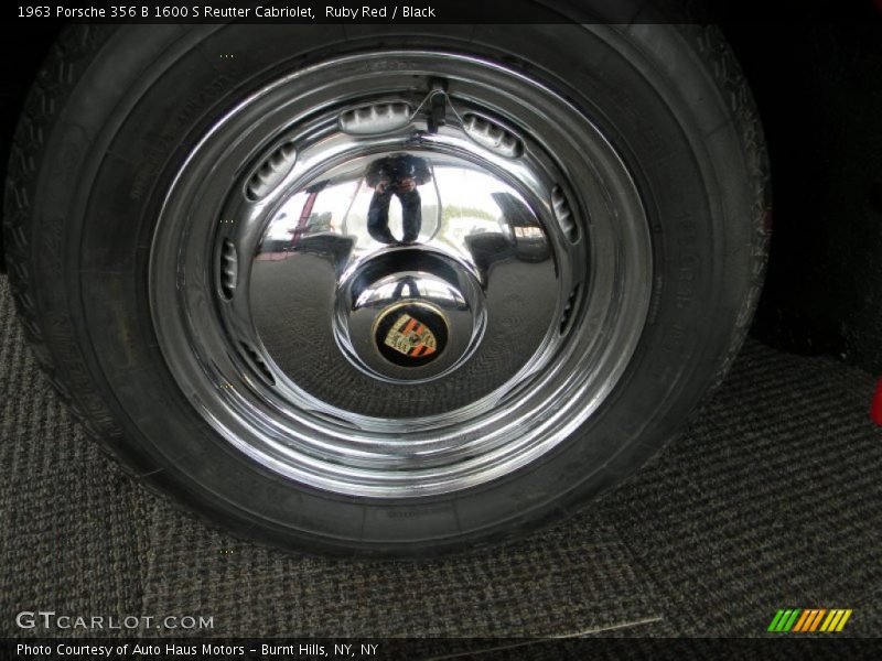  1963 356 B 1600 S Reutter Cabriolet Wheel