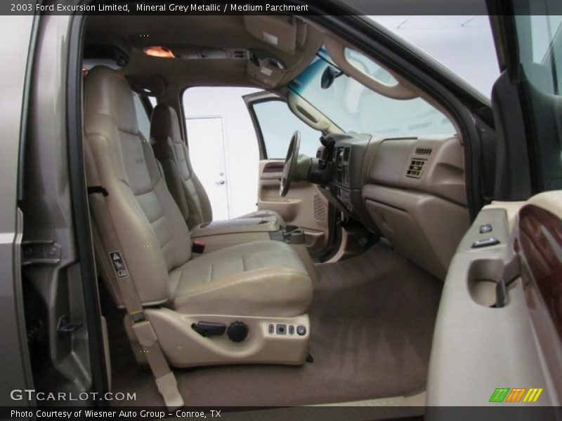Front Seat of 2003 Excursion Limited