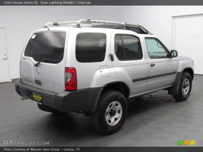 Silver Lightning Metallic / Charcoal 2004 Nissan Xterra XE