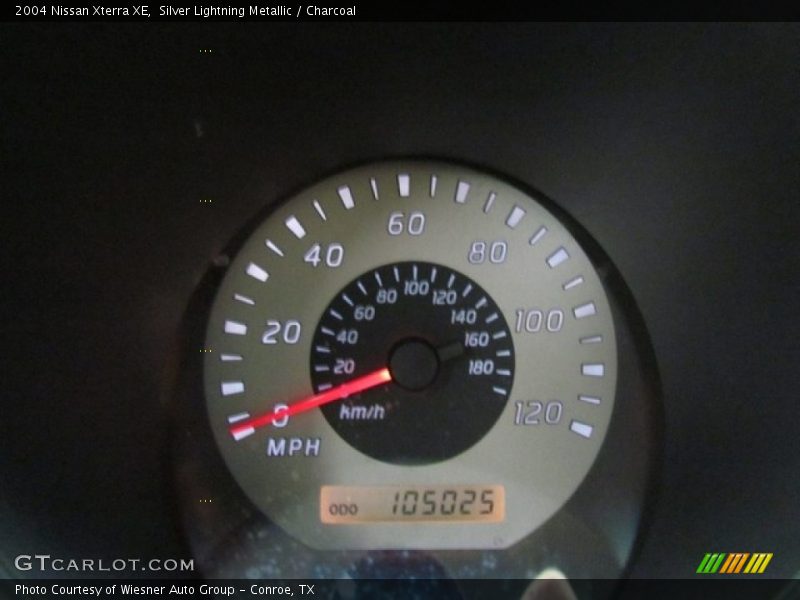 Silver Lightning Metallic / Charcoal 2004 Nissan Xterra XE