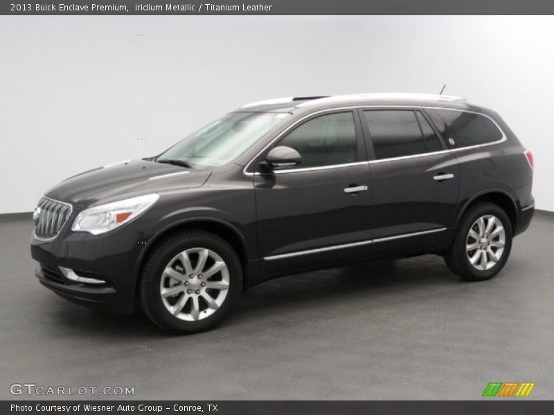 Front 3/4 View of 2013 Enclave Premium