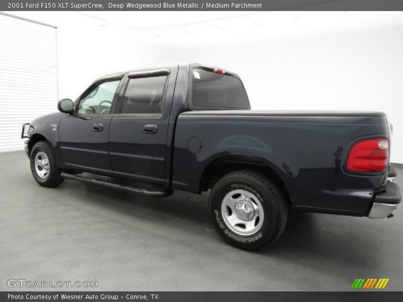 Deep Wedgewood Blue Metallic / Medium Parchment 2001 Ford F150 XLT SuperCrew